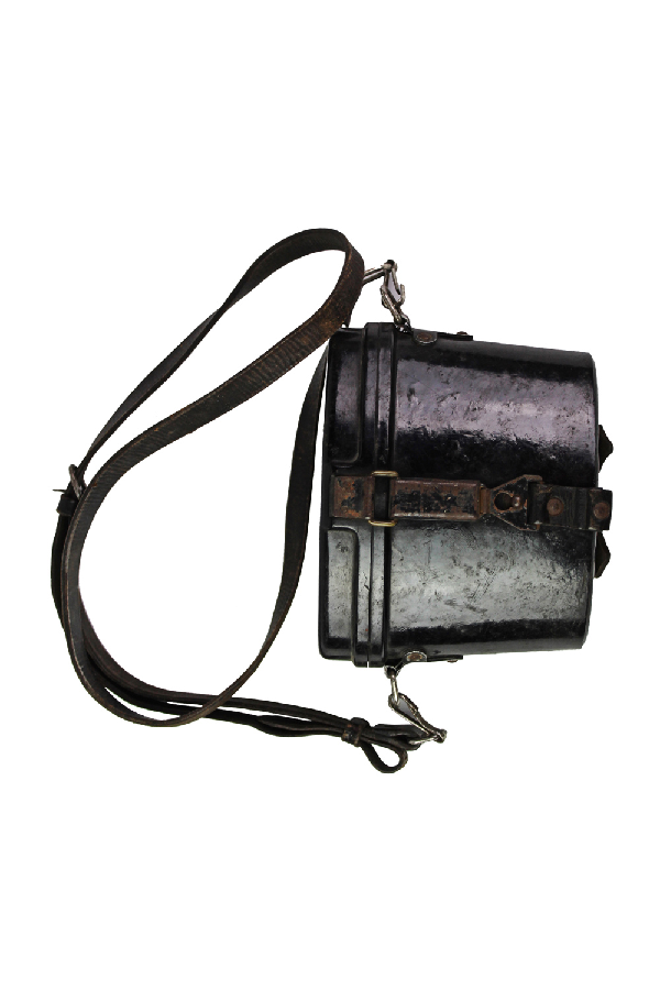 Niemiecki Pokrowiec Bakielitowy na lornetkę 