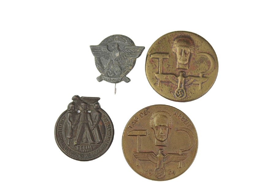 Zestaw odznak przypinek III Rzesza