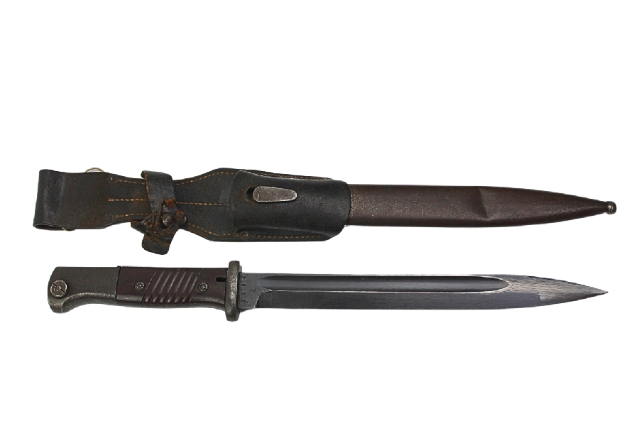 Bagnet niemiecki S84 98 CRS 1944 z żabką zgodny