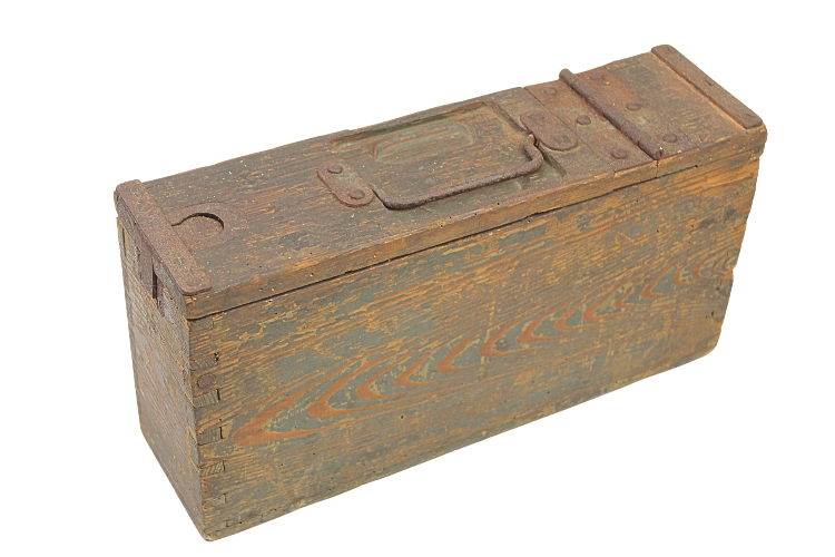 Skrzynka amunicyjna MG Schwarzlose + taśmy