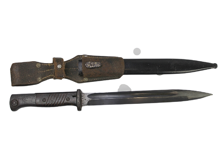 Bagnet Niemiecki S84 98 CRS 1940 z żabką