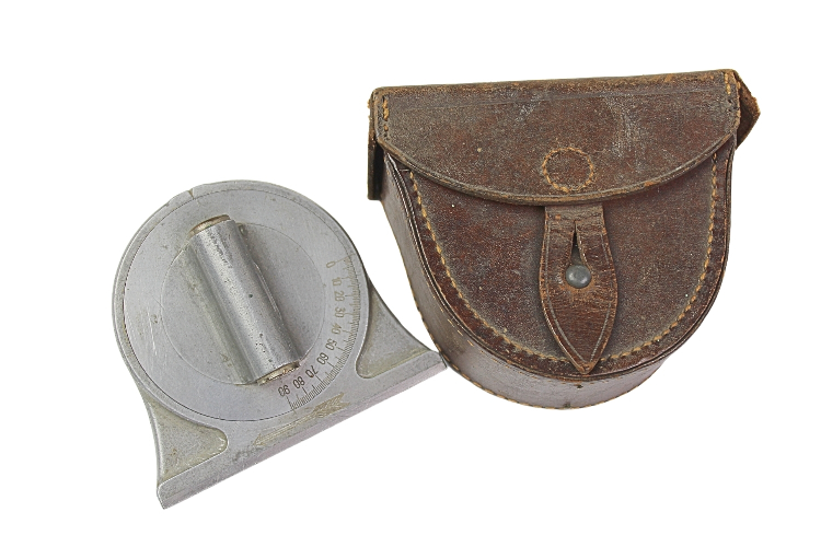 Poziomnica Moździerz Stockes-Brandt 81mm w.31 z pokrowcem 