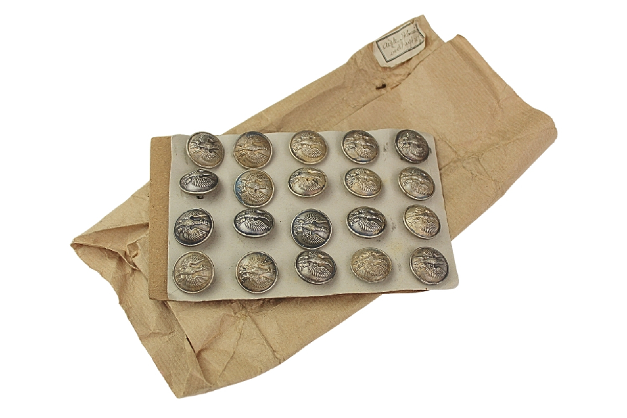 PSZNZ Paczka guzików Maurice Bourdon Paris 20szt. w oryginalnym opakowaniu 