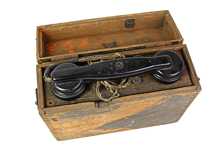 Telefon polowy RKKA 1933?