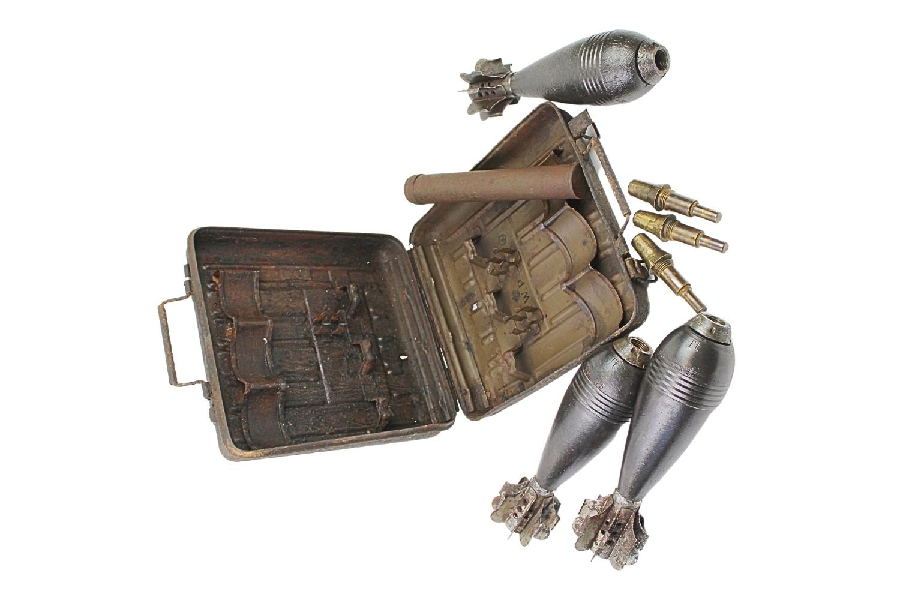 II RP Skrzynka z trzema granatami Stockes-Brandt 81mm wz.31 UNIKAT 