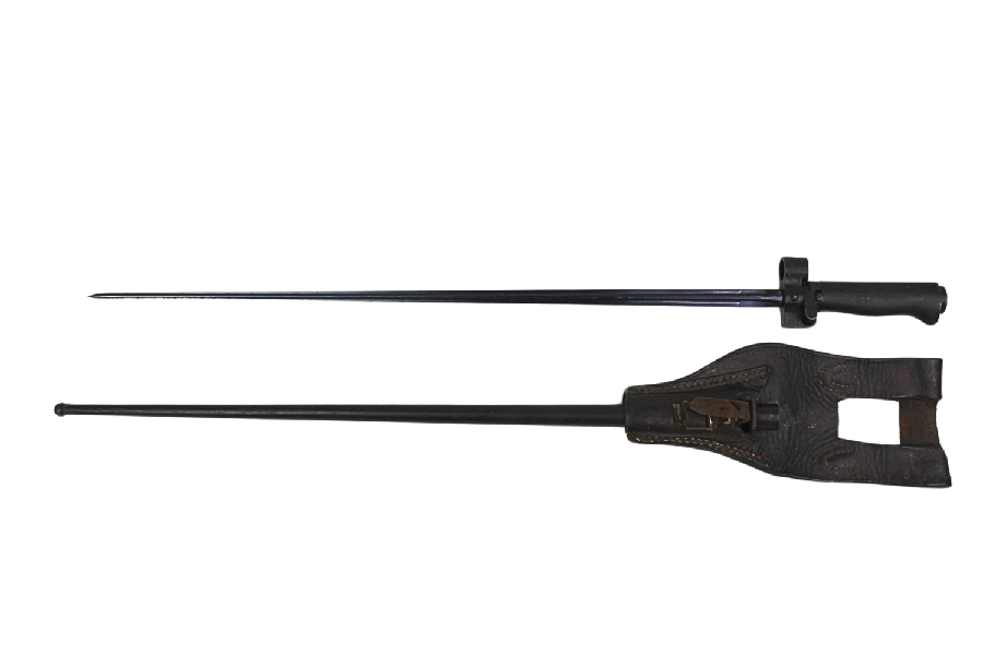 Bagnet Lebel wz.1886 żeliwo z żabką 