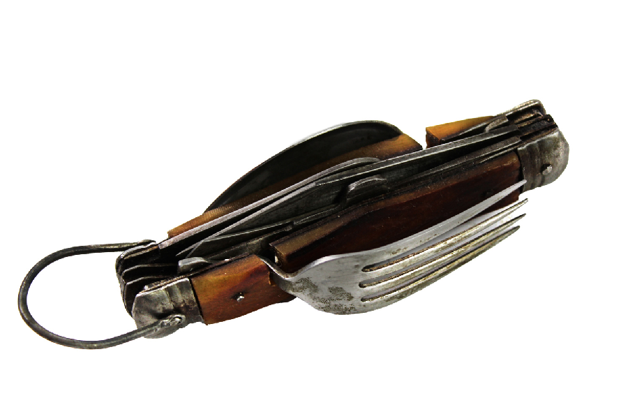 Scyzoryk niezbędnik wojskowy