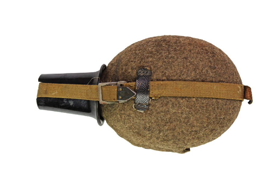 Manierka niemiecka HWSD 1942